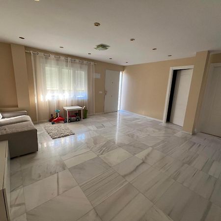 Estupenda Villa En Las Afueras Colmenar de Oreja Kültér fotó